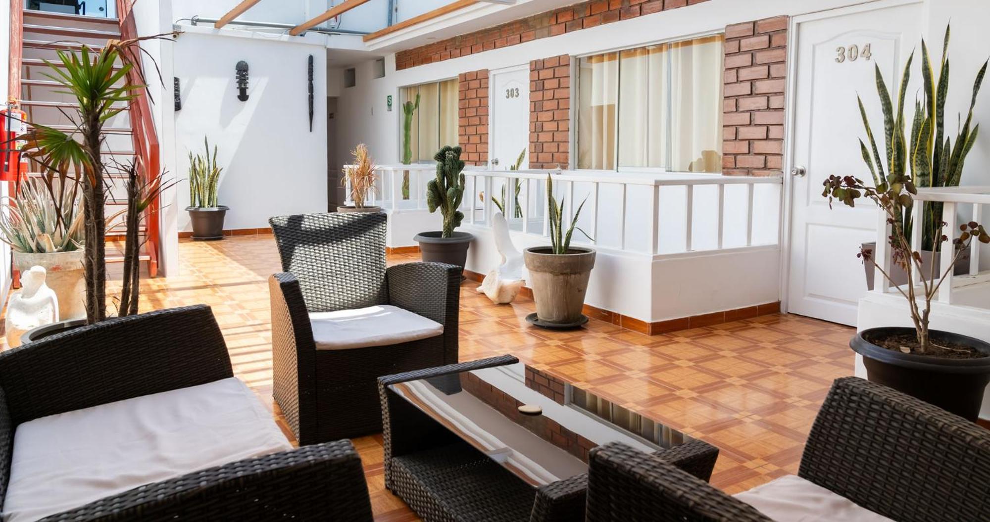 Hostal Los Frayles Paracas Eksteriør billede